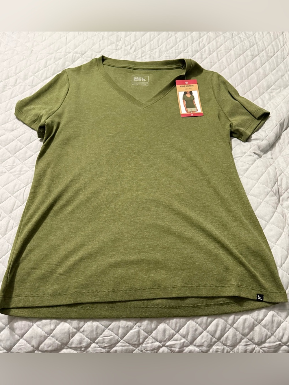 Eddie Bauer V-Neck Tee - Olive Green XL